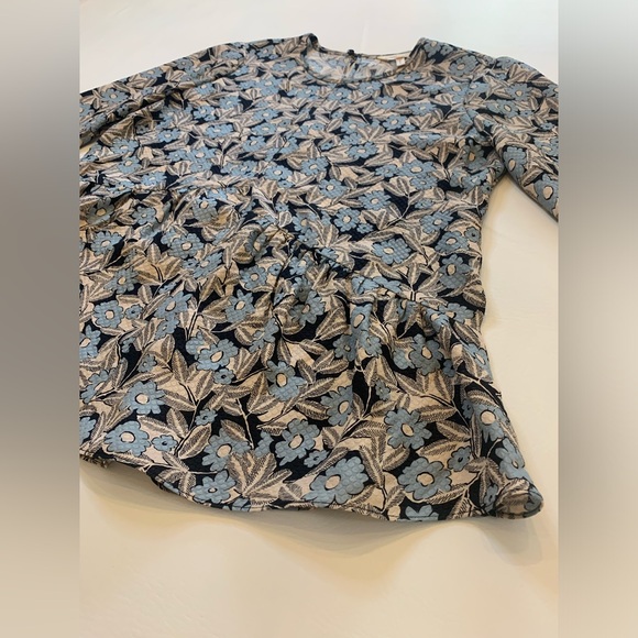 Rebecca Taylor 3/4 sleeve floral size 6 women’s top, 100% silk, FLAW (Q) - Picture 4 of 7